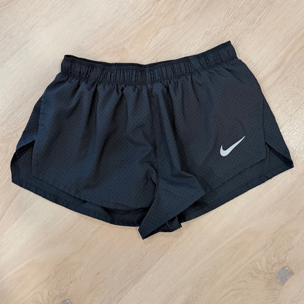 Nike Dri-Fit Running Shorts 2”